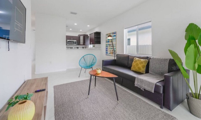 West Little River House | Amazing Brand New 3/2 House With Parking