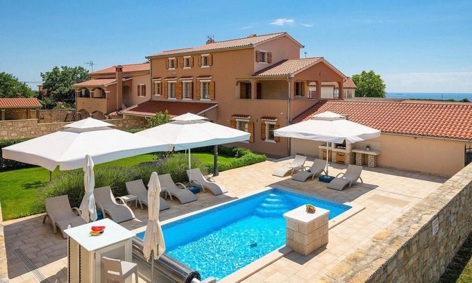 Gajana House | Amazing home in Hr-52215 Vodnjan