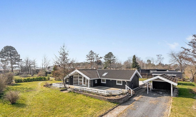 Smidstrup Strand House | Amazing home in Gilleleje with WiFi