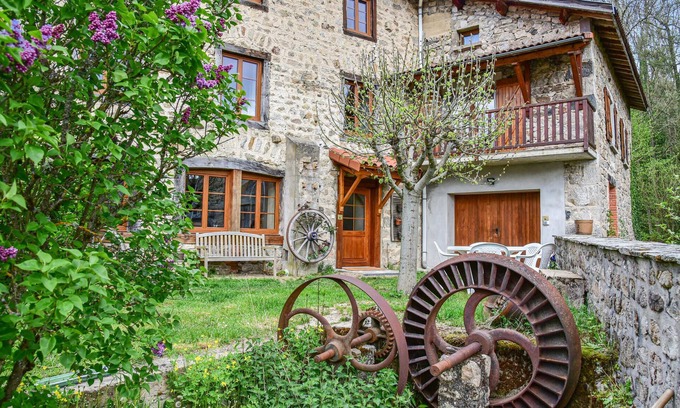 Grandrif House | Amazing home in Grandrif