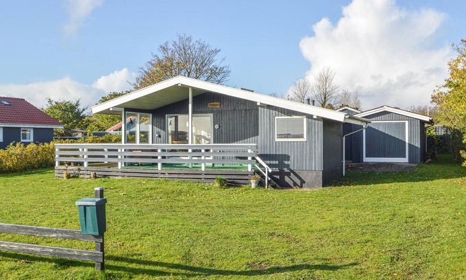 Diernæs Strandby House | Amazing home in Haderslev with kitchen