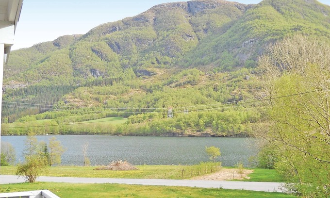 Vindafjord House | Amazing home in Sandeid with lake view