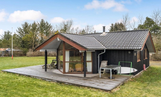 Spøttrup House | Amazing home in Spøttrup with kitchen