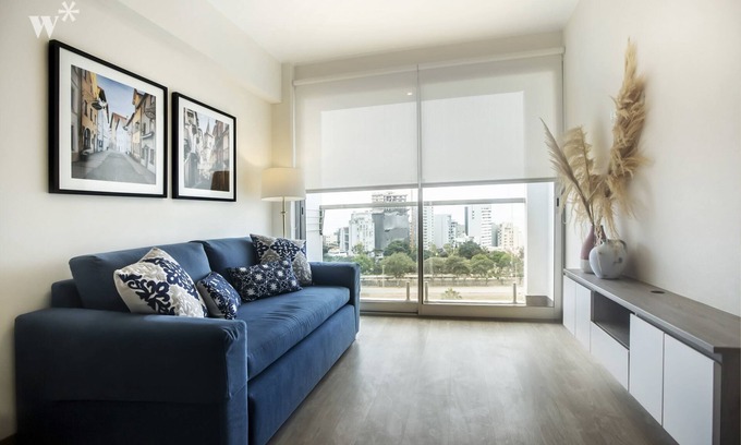 Barranco Apartment | Amazing Lofts in Connect Building by Wynwood-House
