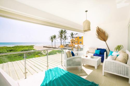 Cabarete Apartment | Amazing Ocean Front - 2 bedroom Apartment (117 sq meters)