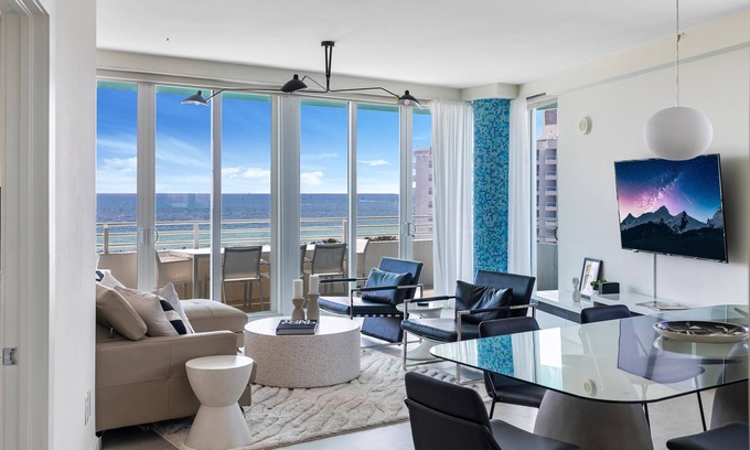 South of Fifth Condo | Amazing Ocean View Penthouse in Miami Beach