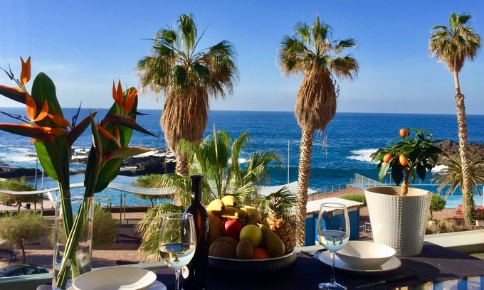 Tacoronte Apartment | AMAZING OCEAN VIEWS AND MAXIMUM RELAX, FREE WIFI, FREE PARKING.