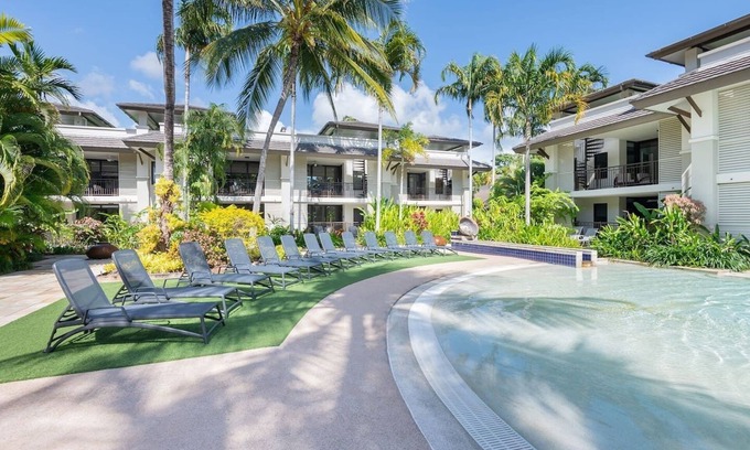 Port Douglas Resort | Amazing Rooftop Resort Experience with Hot Tub