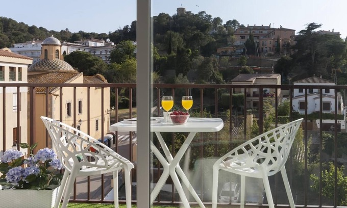 Tossa de Mar Apartment | AMAZING STUDIO in the CENTER of TOSSA