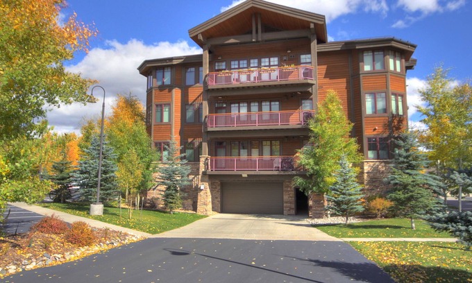 Frisco Condo | Amazing views. Fabulous Timberline Cove two bedroom condo with amazing views of Lake Dillon from the deck.