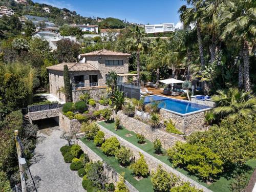 Golfe Juan Villa | Amazing villa sea view Azurenting & guest housse