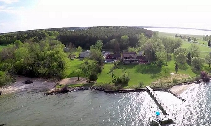 Cambridge House | Amazing Waterfront Retreat On The Chesapeake Bay Private Pool Private Beach