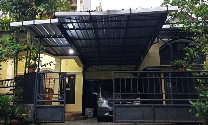 Ngaglik House | Ambarosed Homestay Syariah by Innapps