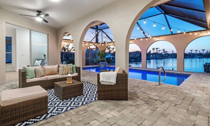 Punta Gorda House | AMD5601 Summary: Punt