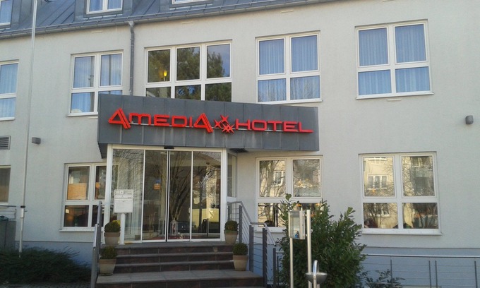 Ruesselsheim Hotel | AMEDIA Hotel Frankfurt Rüsselsheim