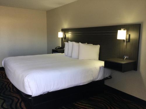 Muskogee Hotel | Americas Best inn