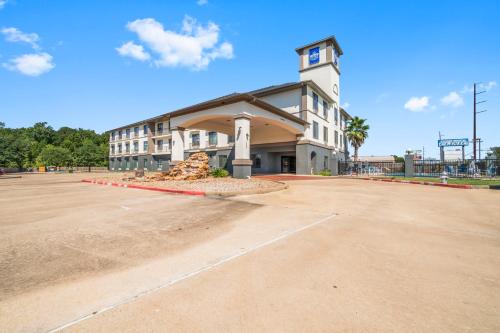Livingston Hotel | Americas Best Value Inn & Suites-Livingston