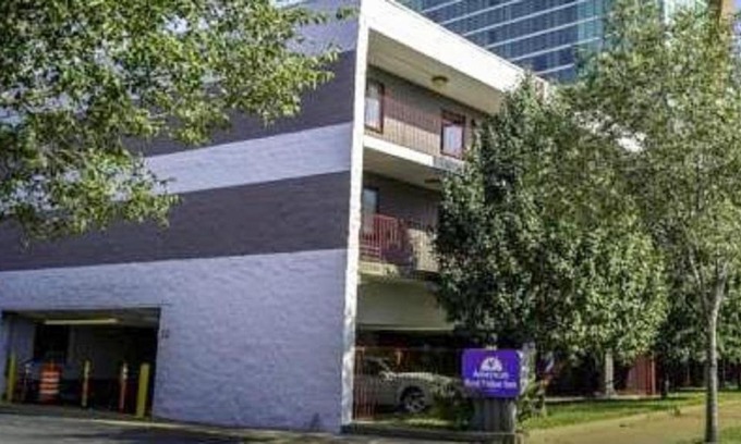 Downtown St. Louis Hotel | Americas Best Value Inn St. Louis Downtown