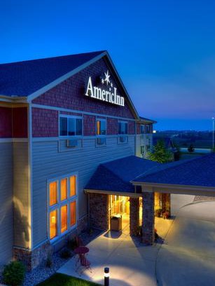 Newton Hotel | AmericInn by Wyndham Newton