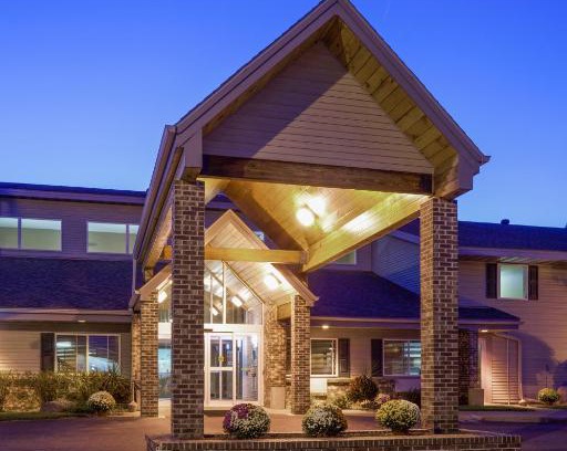 Rhinelander Hotel | AmericInn by Wyndham Rhinelander