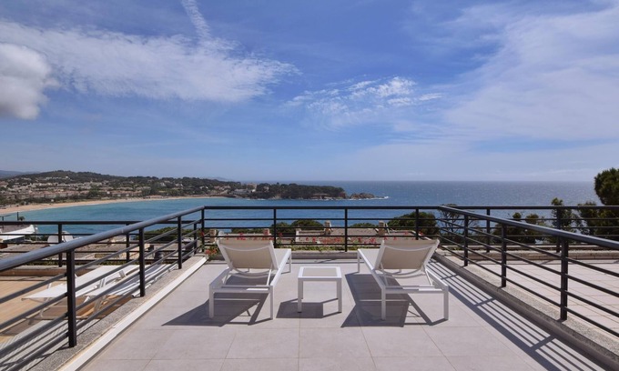 Sant Feliu de Guixols Villa | Ametllers CostaBravaSi - Pool, A/C, wifi, parking