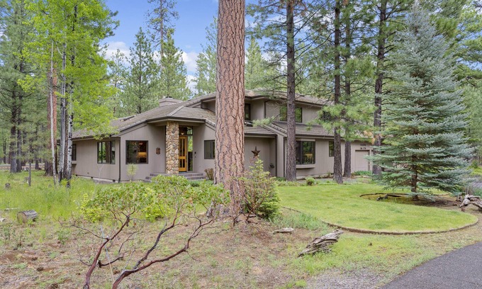 Black Butte Ranch House | Among the trees w/private hot tub, dog friendly, shared pools, golf, shuffleboard & foosball