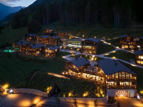 Campo Tures Ski Chalet | AMONTI Chalets