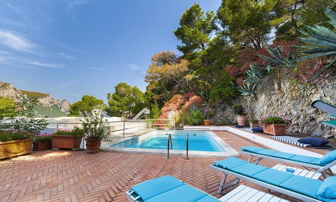 Capri Villa | AMORE RENTALS - Villa Polifemo with Swimming Pool, Sea View, Terrace and Garden