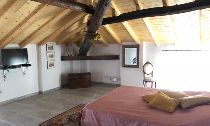 Cava Manara Apartment | Ampio e luminoso appartamento a 2 passi da Pavia