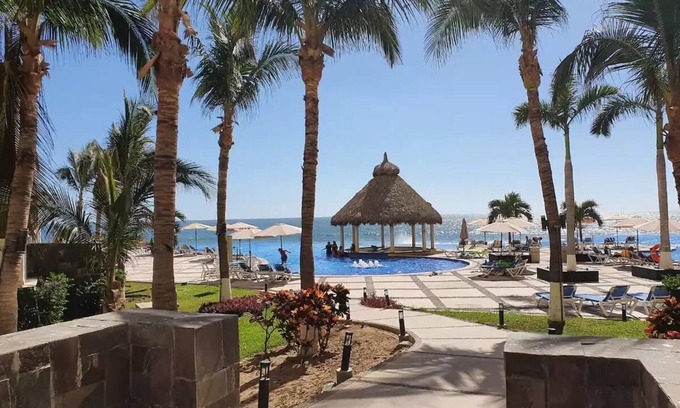 Marina Mazatlan Condo | Amplio condominio de 3 recamaras en Gavias Grand frente al Mar.nn