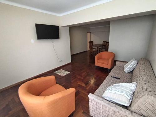 Tacna Apartment | Amplio y Céntrico departamento en Tacna con Estacionamiento