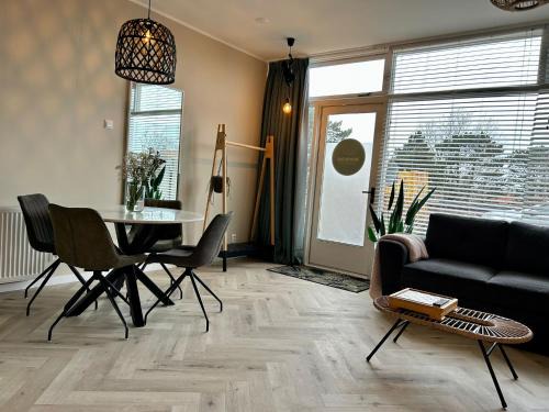 Zandvoort Apartment | Amsterdam Beach Apartment 34, Private Garden