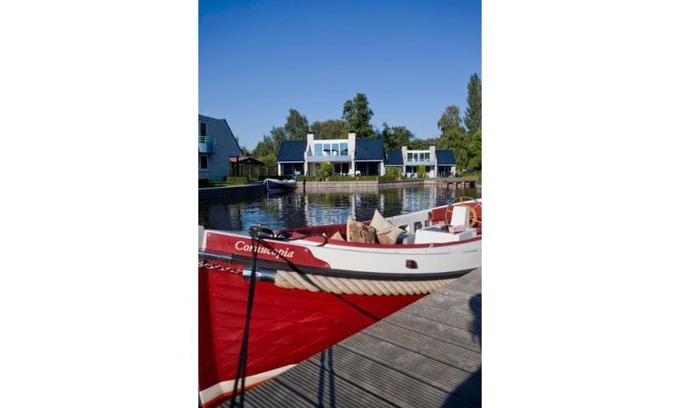 Loosdrecht Apartment | Amterdam, at Loosdrecht lakePanorama Villa 6-8 persons, 3 bedrs, 1 bathr 30 min to Amsterdam City,
