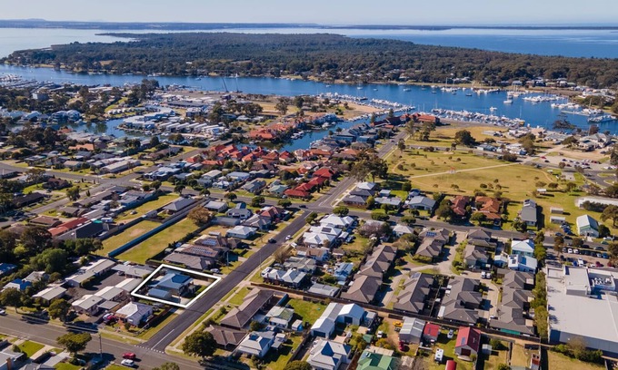 Paynesville House | An enchanting vacation experience in Victoria’s picturesque lakeside setting