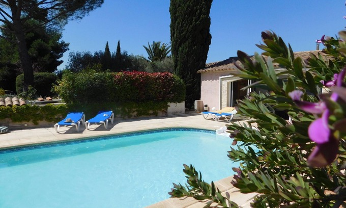 Villetelle Cottage | An oasis of greenery between Nîmes and Montpellier, 20 minutes from the sandy beaches