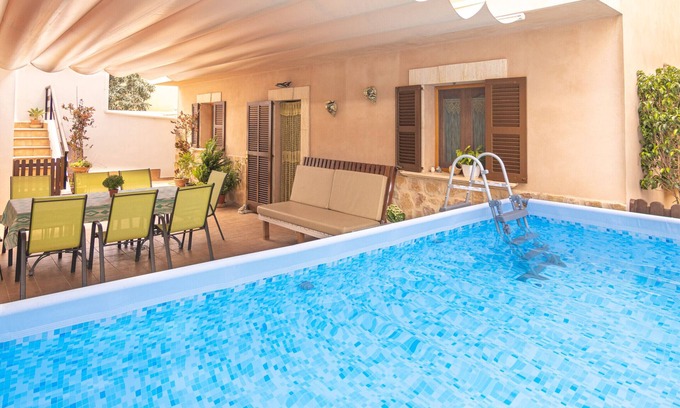Muro Ski Chalet | Anchor 011 fantastic townhouse with jacuzzi, terrace and WiFi