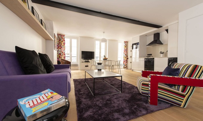 Quartier Sainte-Avoye Apartment | Andy, 2BR/2BA, 6 people