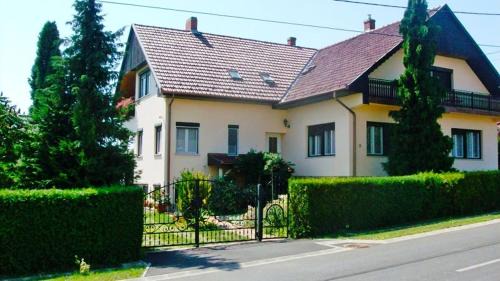 Zalakaros House | Angéla Vendégház