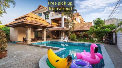 Ratsada Villa | Angel Pool Villa Phuket - SHA Extra Plus