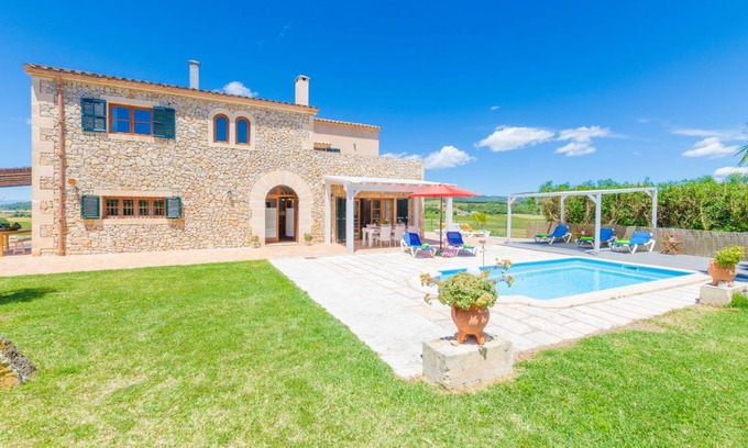 Manacor House | Angigal