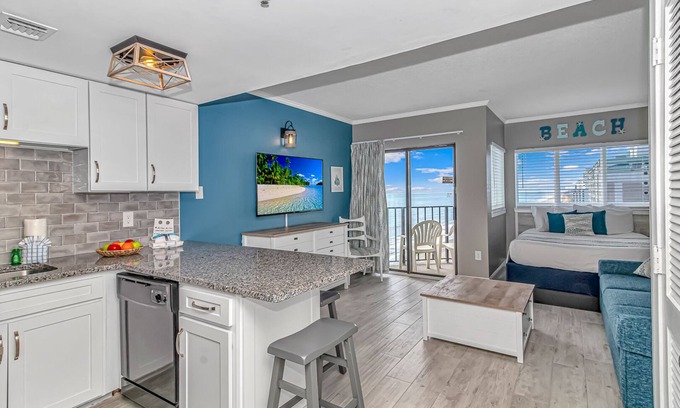 Myrtle Beach Condo | Angled Ocean View Studio with Incredible Views! Palace Resort 1005 - Sleeps 4 guests