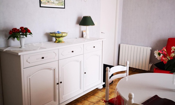 Anglet Apartment | ANGLET lim BIARRITZ T2 ds VILLA 4 P garden comfort WIFI rental Saturday Saturday