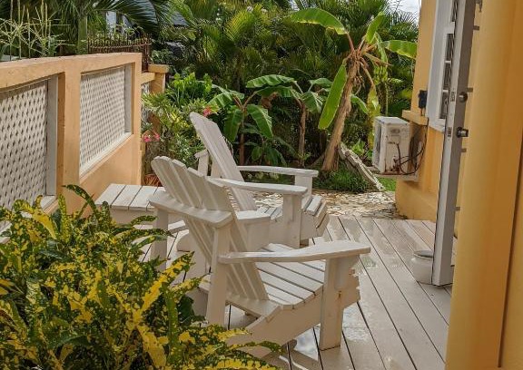 Oistins Apartment | Anne's Villa