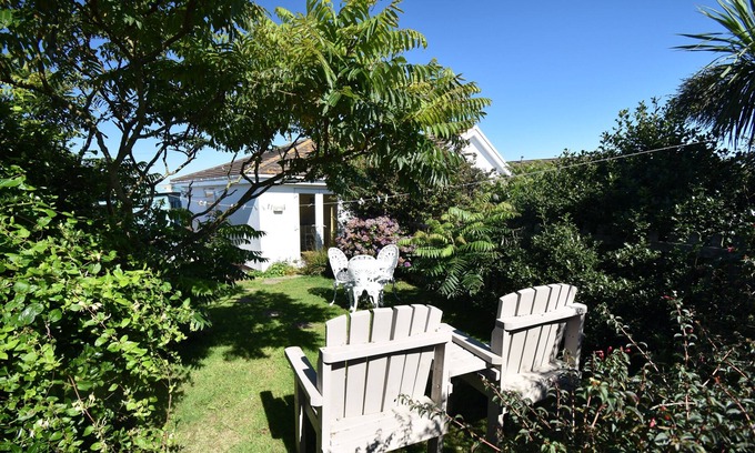 Porthtowan House | Annexe close to beach with views. Newly decorated & Sky Sports & Movies Package