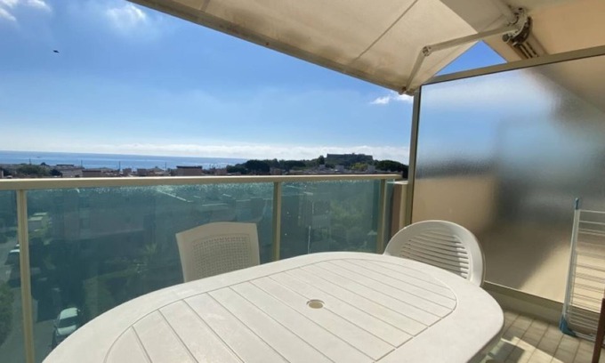 Plaine de la Brague Apartment | ANTIBES 2 ROOMS IN RESIDENCE WITH SWIMMING POOL