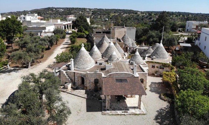 Cisternino House | Antica Aia B&B