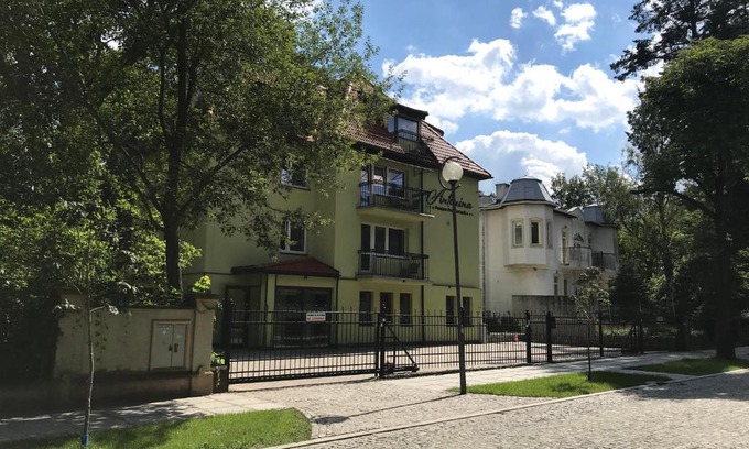 Szczawno-Zdroj House | ANTONINA PensjonPrzyKortach