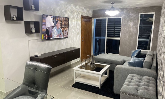 Punal Condo | Apartment Santiago De Los Caballeros Entire place 3bd, ac, hot water, dry&washer