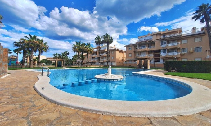 Los Secanos Apartment | Apartamento Residencial Pinar de Guardamar - Amplia terraza, mar y parking