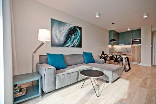 Jastarnia Apartment | Apartament nad zatoką z ogródkiem